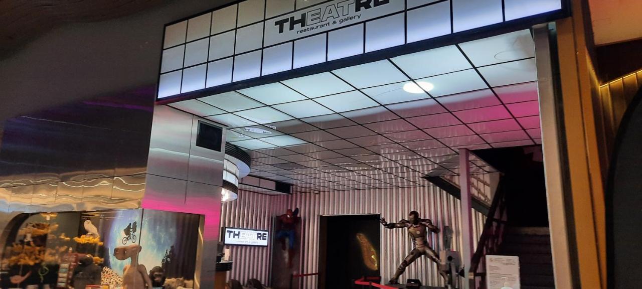 Апартаменты Arena Soho At Kozi Square Кучинг Экстерьер фото