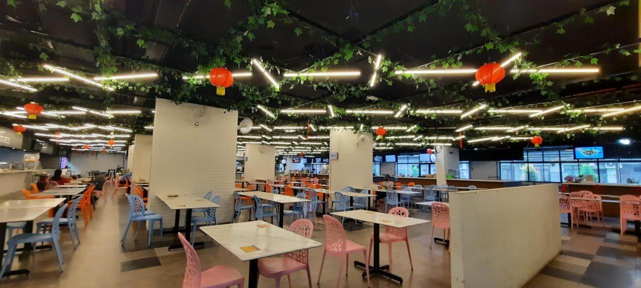 Апартаменты Arena Soho At Kozi Square Кучинг Экстерьер фото
